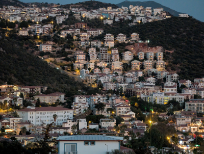 Обзор смартфона Google Pixel 10 Pro XL: магнитная аномалия