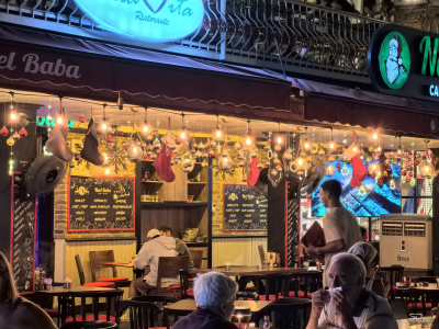 Обзор смартфона HUAWEI nova 14: плоский красавец с крутыми камерами