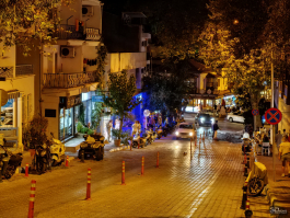 Обзор смартфона HUAWEI nova 14: плоский красавец с крутыми камерами