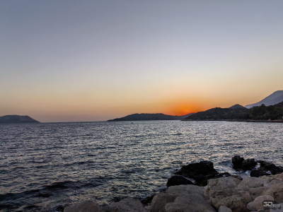 Обзор смартфона HUAWEI nova 14: плоский красавец с крутыми камерами