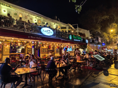 Обзор смартфона HUAWEI nova 14: плоский красавец с крутыми камерами