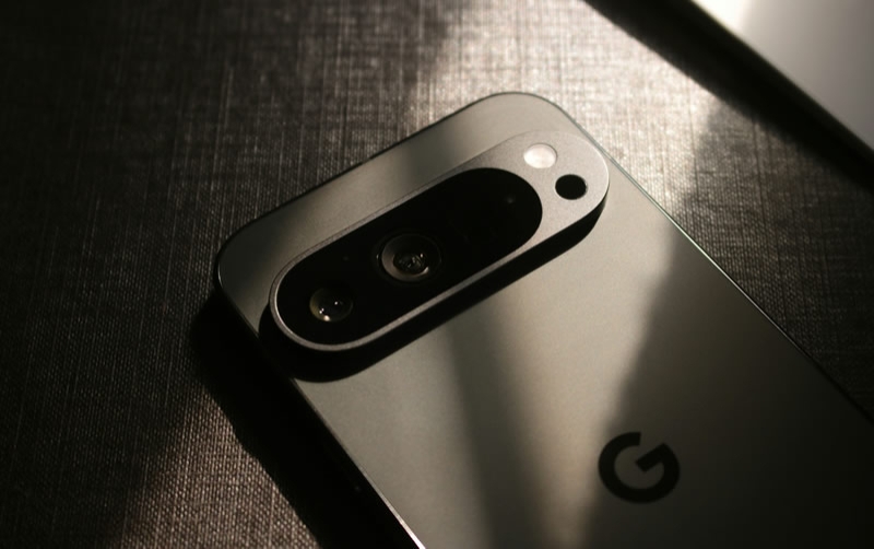 Ошибка в Google Play Services вызвала хаос в новых Pixel 10 &mdash; приложения &laquo;падают&raquo;