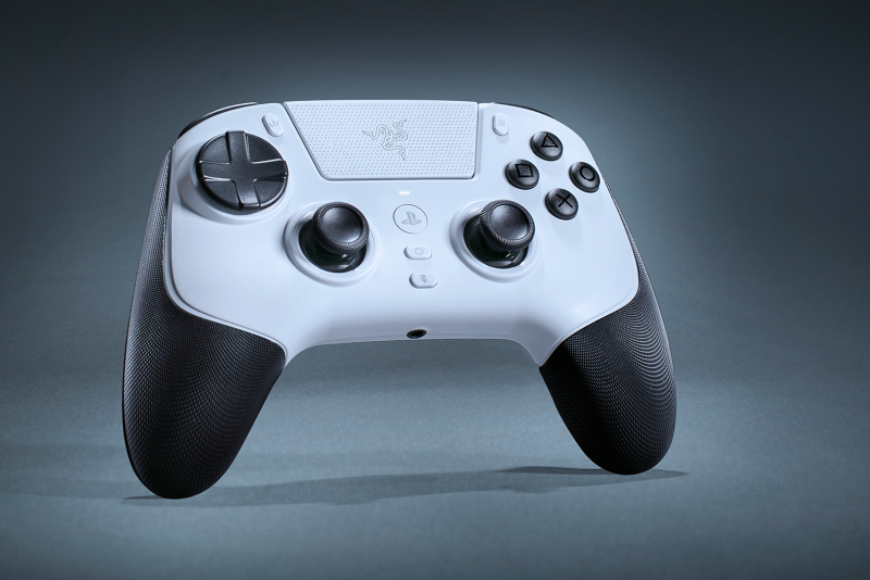 Razer выпустила геймпад Raiju V3 Pro &mdash; альтернатива DualSense Edge для PS5 и ПК с магнитными стиками и ценой $220
