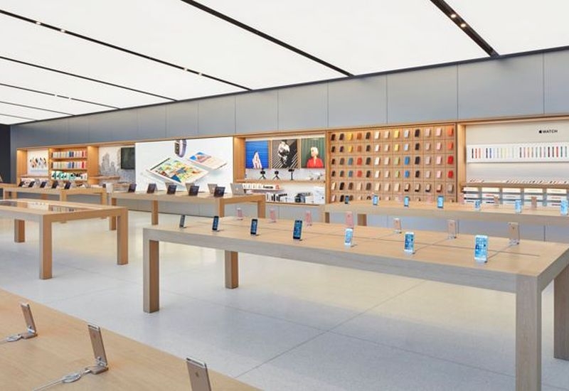 Руководство Apple рассчитывает на более успешные продажи iPhone в этом квартале, чем аналитики