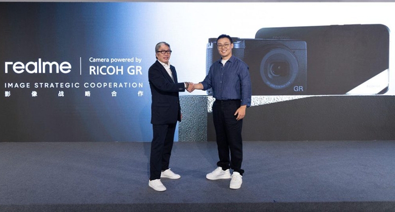 Смартфон Realme GT 8 Pro получит фотографические функции, как у камер Ricoh GR