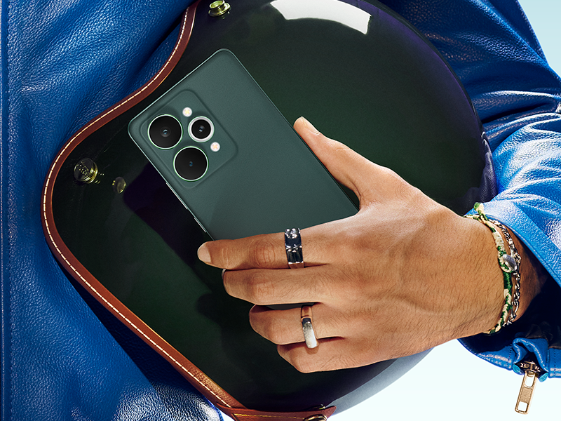 Смартфоны Realme 15, 15&nbsp;Pro и 15T поступили в продажу в России&nbsp;&mdash; от 22 000 до 45 000 рублей