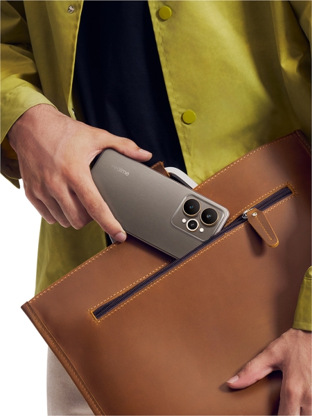 Смартфоны Realme 15, 15&nbsp;Pro и 15T поступили в продажу в России&nbsp;&mdash; от 22 000 до 45 000 рублей