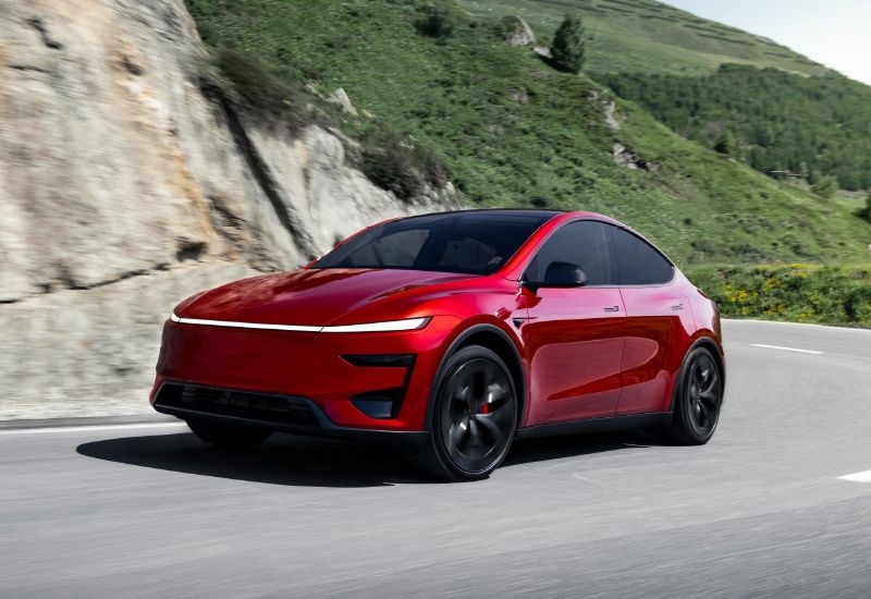 Tesla отчиталась о рекордных поставках электромобилей &mdash; но чистая прибыль всё равно рухнула на 37 %