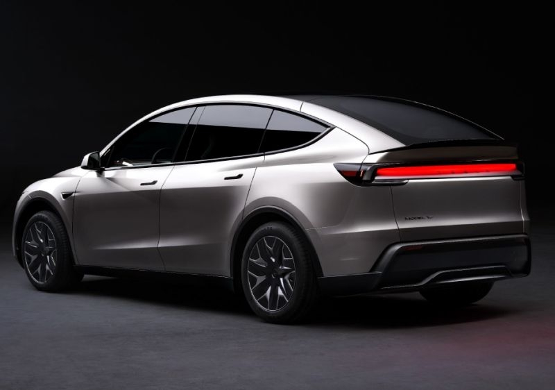 Tesla отчиталась о рекордных поставках электромобилей &mdash; но чистая прибыль всё равно рухнула на 37 %