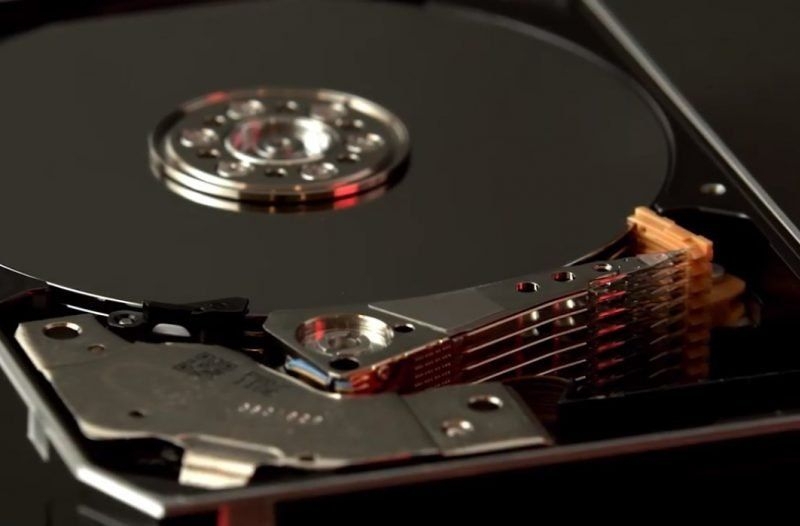 Toshiba протестировала первый в мире жёсткий диск на 12 пластинах &mdash; до массового производства ещё далеко