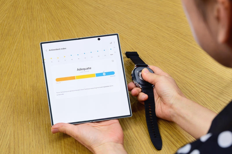 Умные часы Samsung Galaxy Watch8 научились оценивать рацион владельца, но для этого их придётся снимать