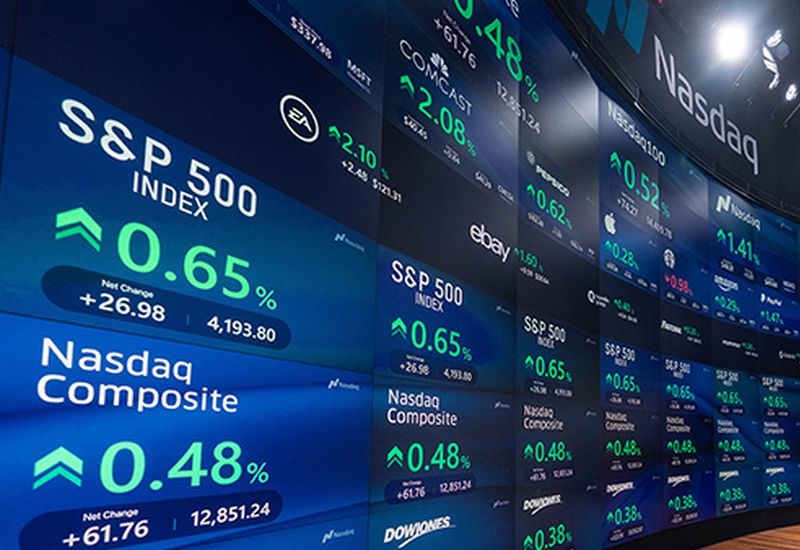 Акции бигтехов в США просели в цене на фоне обеспокоенности инвесторов формированием ИИ-пузыря