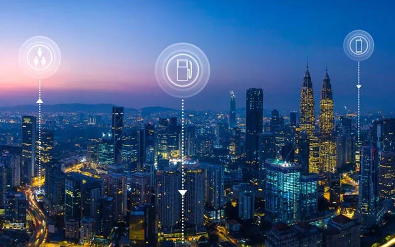 Huawei стала больше зарабатывать на патентах, но на разработки всё равно тратит в десятки раз больше