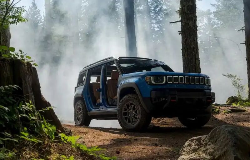 Jeep представила электрический внедорожник Recon со съёмными дверями и задними стёклами за $65 000