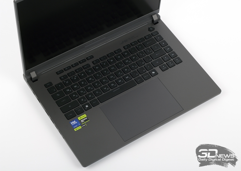 Обзор ASUS ROG Strix G16 (2025) G615: ноутбук с оптимальной игровой графикой