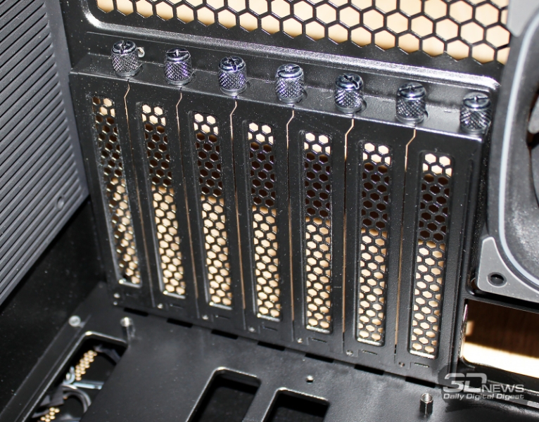 Обзор и тестирование стильного корпуса 1stplayer GM7: сталь, пластик, два стекла