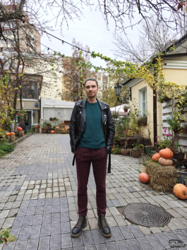 Обзор смартфона OnePlus 15: самый мощный смартфон осени 2025