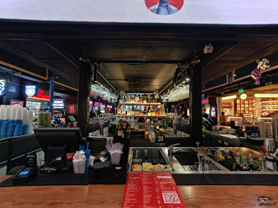 Обзор смартфона OnePlus 15: самый мощный смартфон осени 2025