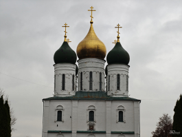 Обзор смартфона OnePlus 15: самый мощный смартфон осени 2025