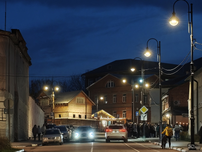 Обзор смартфона OnePlus 15: самый мощный смартфон осени 2025