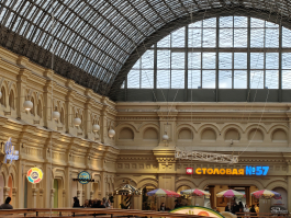 Обзор смартфона OnePlus 15: самый мощный смартфон осени 2025