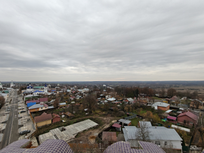 Обзор смартфона OnePlus 15: самый мощный смартфон осени 2025