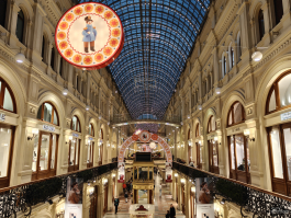 Обзор смартфона OnePlus 15: самый мощный смартфон осени 2025