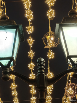 Обзор смартфона OnePlus 15: самый мощный смартфон осени 2025