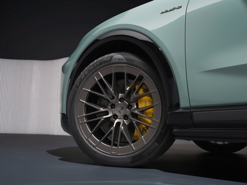 Представлен &laquo;самый мощный серийный Porsche всех времён&raquo;&nbsp;&mdash;&nbsp;1139-сильный Cayenne Electric