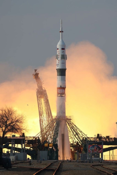 Ракета «Союз-2.1а» за три часа доставила двух россиян и американца на МКС