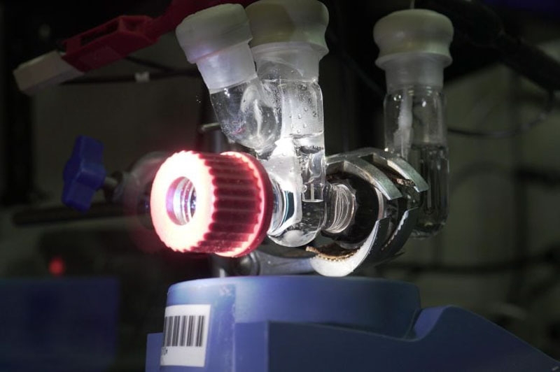 Ученые создали искусственный лист, который превращает CO2 в полезные продукты