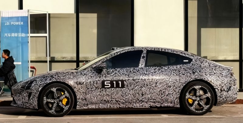 В Китае замечен прототип обновлённого электромобиля Xiaomi SU7