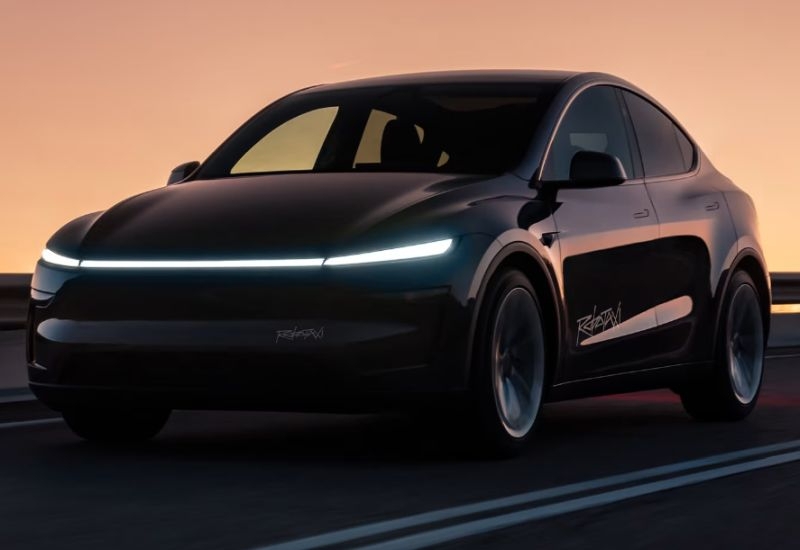 Видео: страхующий водитель роботакси Tesla задремал прямо за рулём