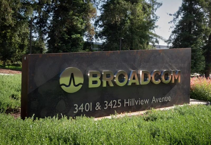 Многомиллиардными заказами на поставку чипов Broadcom обеспечит Anthropic