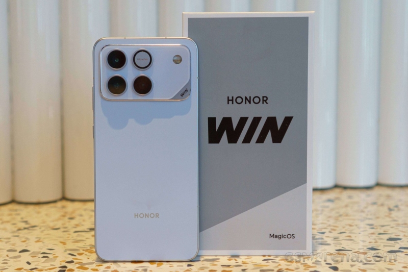 На этой неделе дебютирует Honor Win &mdash; флагманский смартфон с батареей на 10 000 мА&middot;ч и подозрительно знакомым дизайном