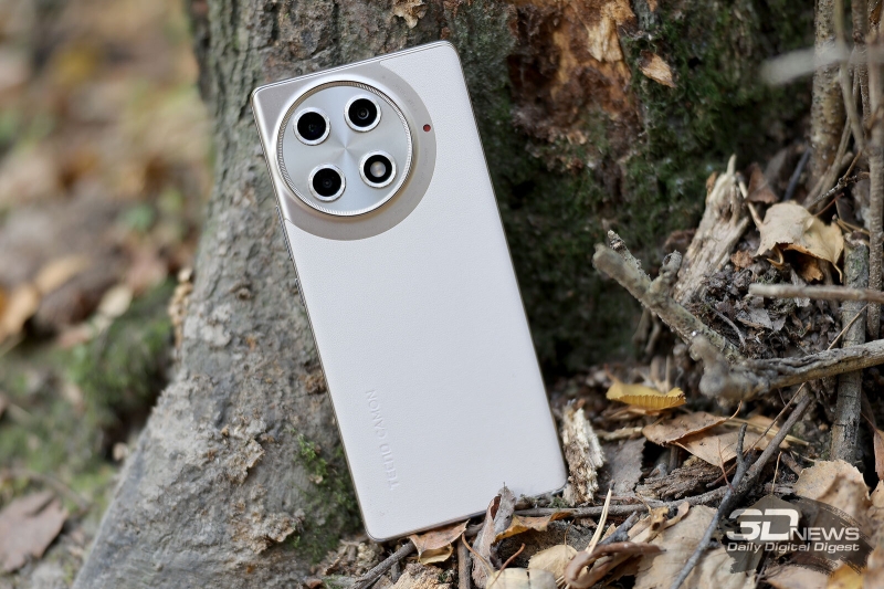 Не у всех оно вертится: первые покупатели Xiaomi 17 Ultra Leica Edition пожаловались на проблемы с кольцом зума