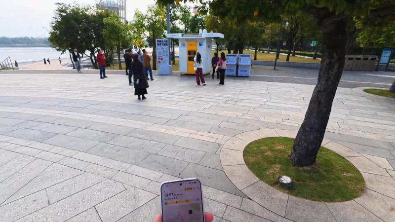 &laquo;Новый DeepSeek-момент&raquo;: первый в мире полностью агентный смартфон показали в деле