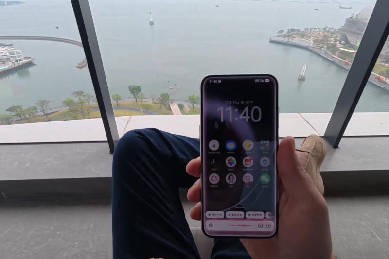 &laquo;Новый DeepSeek-момент&raquo;: первый в мире полностью агентный смартфон показали в деле