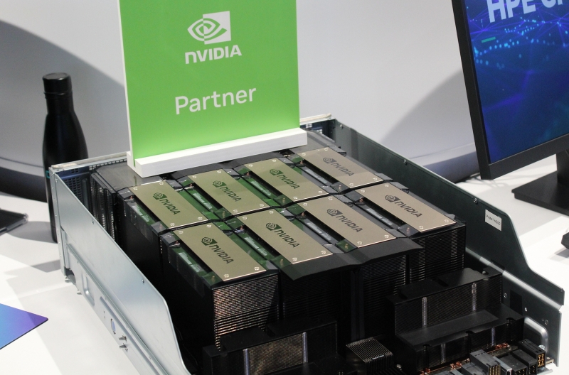 Nvidia столкнулась с огромным спросом на ИИ-чипы H200 в Китае и задумалась о наращивании производства