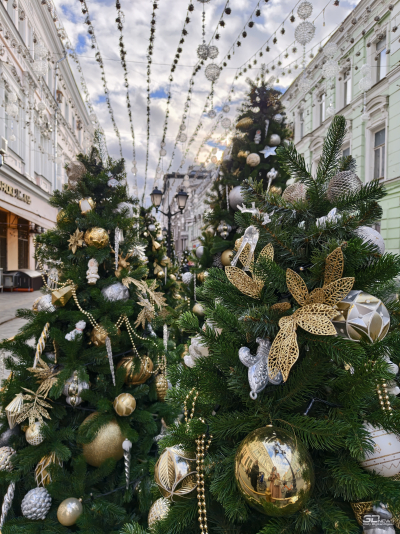 Обзор смартфона IQOO 15: время, вперед