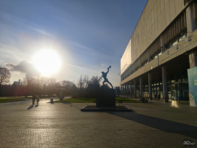 Обзор смартфона IQOO 15: время, вперед