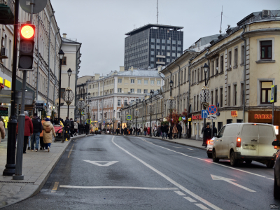 Обзор смартфона IQOO 15: время, вперед