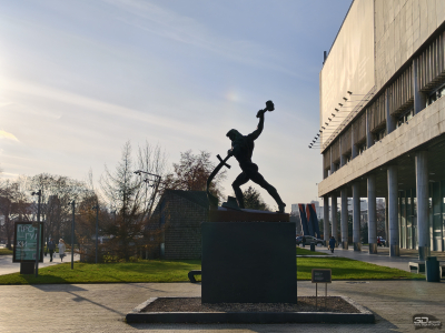 Обзор смартфона IQOO 15: время, вперед