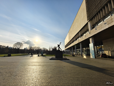 Обзор смартфона IQOO 15: время, вперед