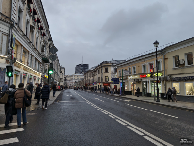 Обзор смартфона IQOO 15: время, вперед