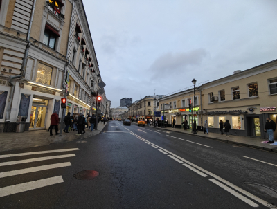 Обзор смартфона IQOO 15: время, вперед