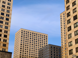 Обзор смартфона IQOO 15: время, вперед