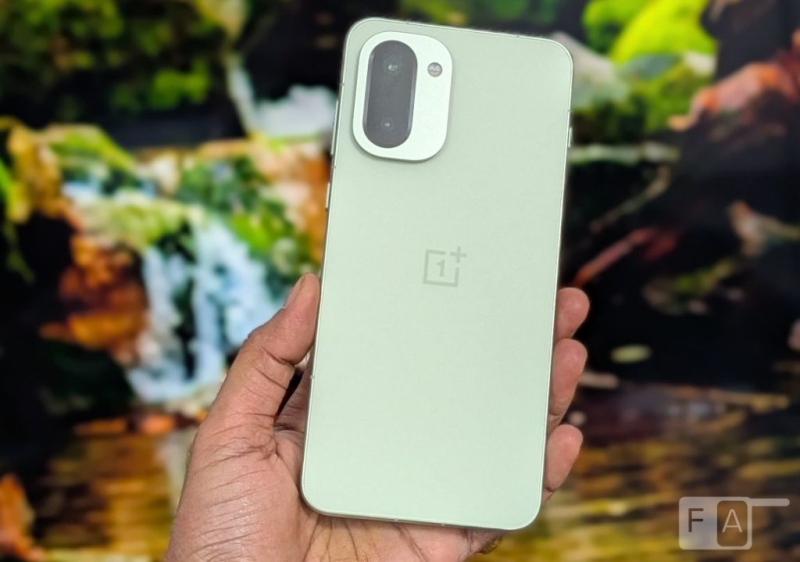 Распаковку смартфона OnePlus 15R опубликованы в преддверии анонса