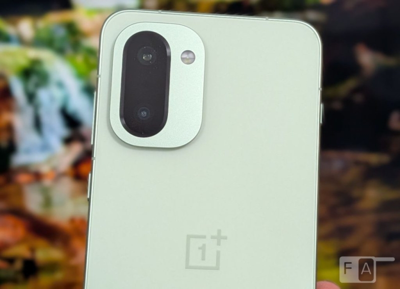 Распаковку смартфона OnePlus 15R опубликованы в преддверии анонса