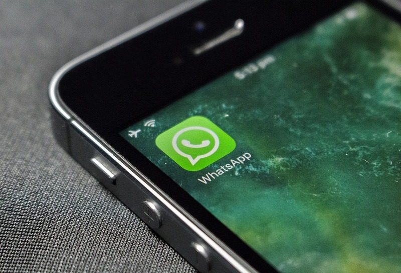 Сегодня WhatsApp в России замедлили на&nbsp;70&ndash;80 %&nbsp;&mdash; пользователи массово жалуются на сбои
